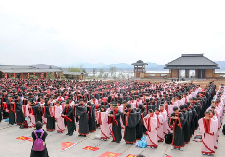 儒学文化圣地-尼山圣境一日游