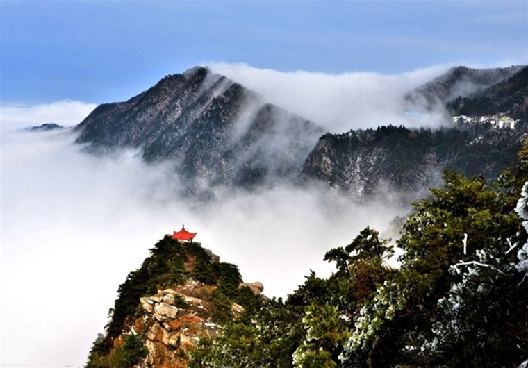 恋恋庐山