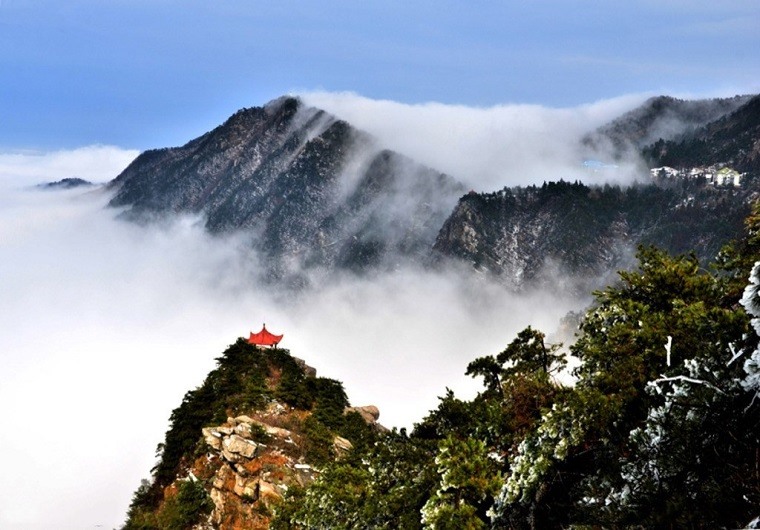 恋恋庐山